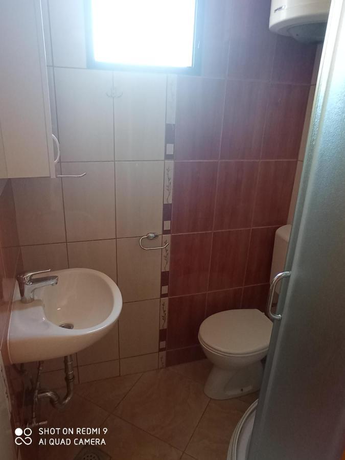 Apartments Petrovic Tivat Exterior photo